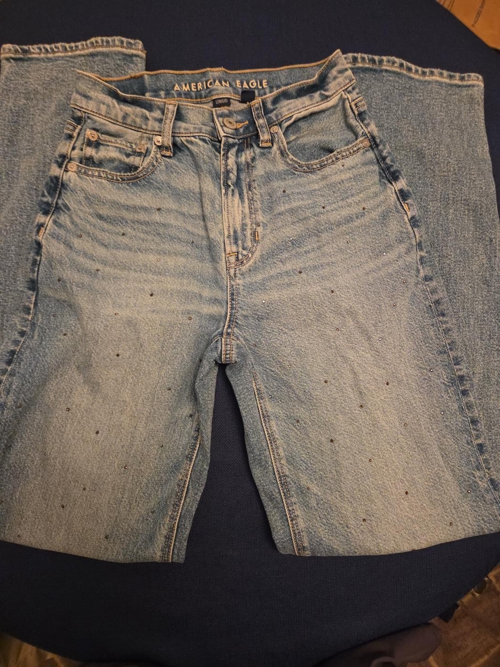 American Eagle High Rise Baggy Straight Jeans 000 Light Wash Rhinestone Stones